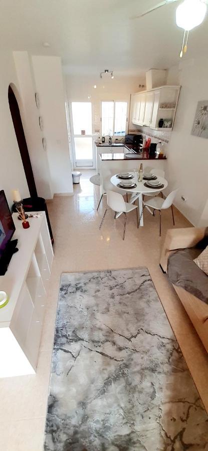 Cozy & Bright Apartment, Villamartin, Orihuela Costa المظهر الخارجي الصورة