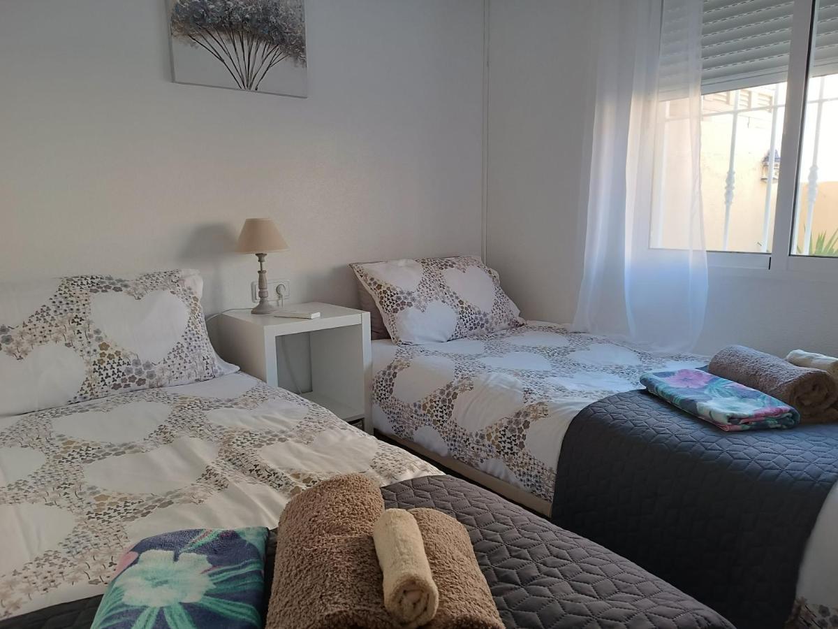 Cozy & Bright Apartment, Villamartin, Orihuela Costa المظهر الخارجي الصورة